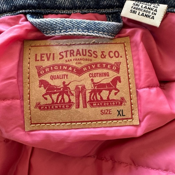 Levi’s Padded Trucker Denim Jacket Size XL - Picture 8 of 14